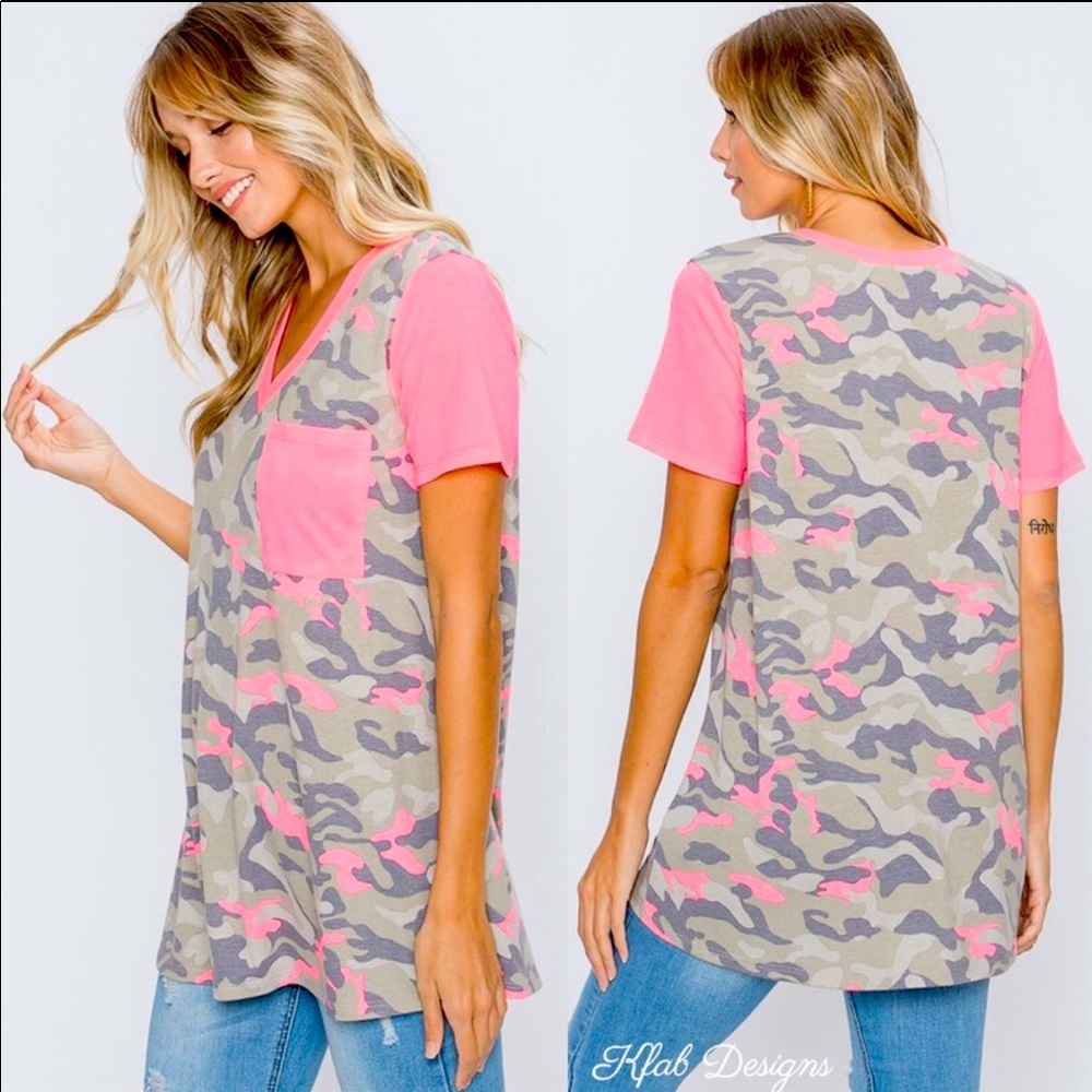Striking💗Neon pink&camo v-neck top4all activities